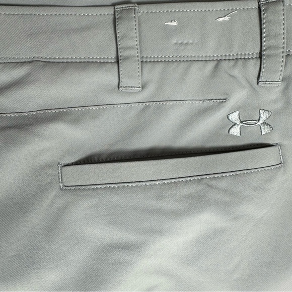 Under Armour Men's Golf Straight Chino Pants Gray Size 40/32 - Picture 3 of 7